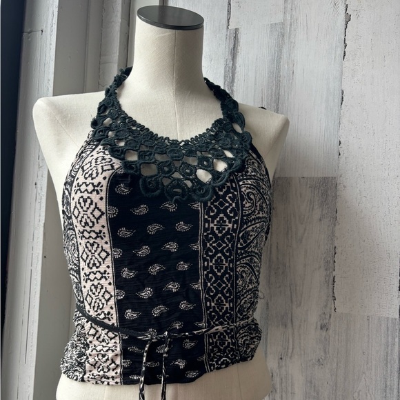 Tops - Black And White Print Wrap Top
